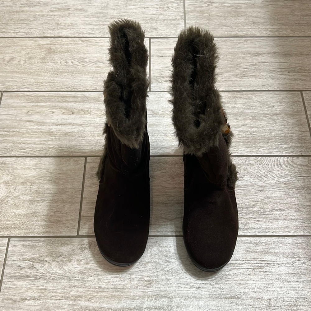 White Mountain “Like New” Brown Boots-6M